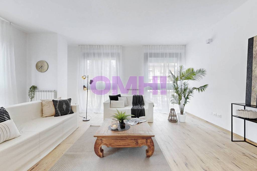 appartamento in vendita a Gallarate in zona Sciarè