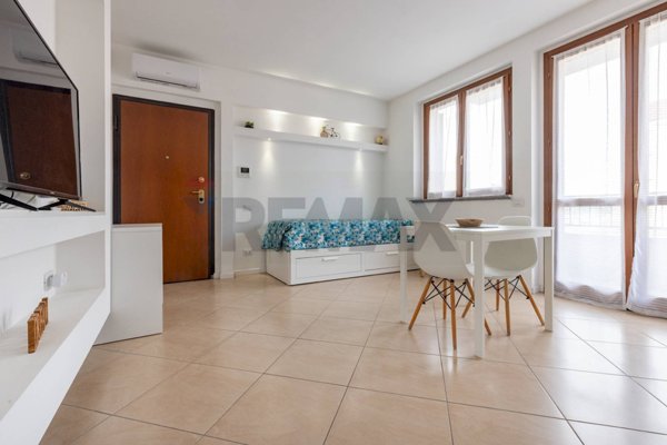 appartamento in vendita a Gallarate in zona Crenna