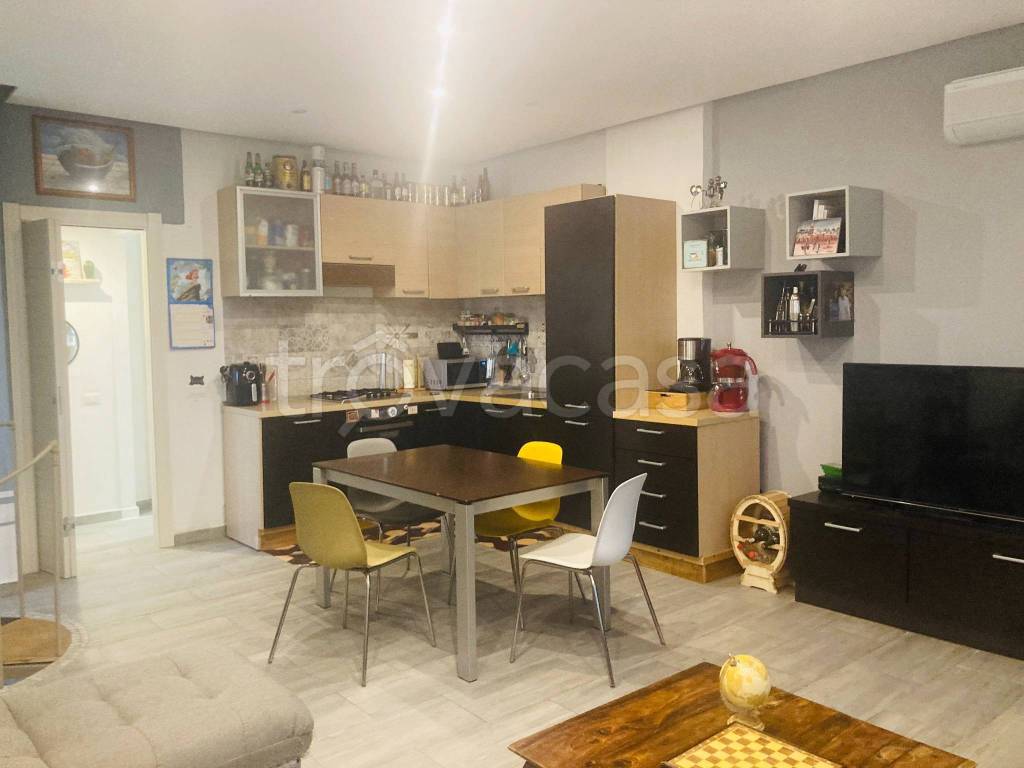 appartamento in vendita a Gallarate in zona Ronchi