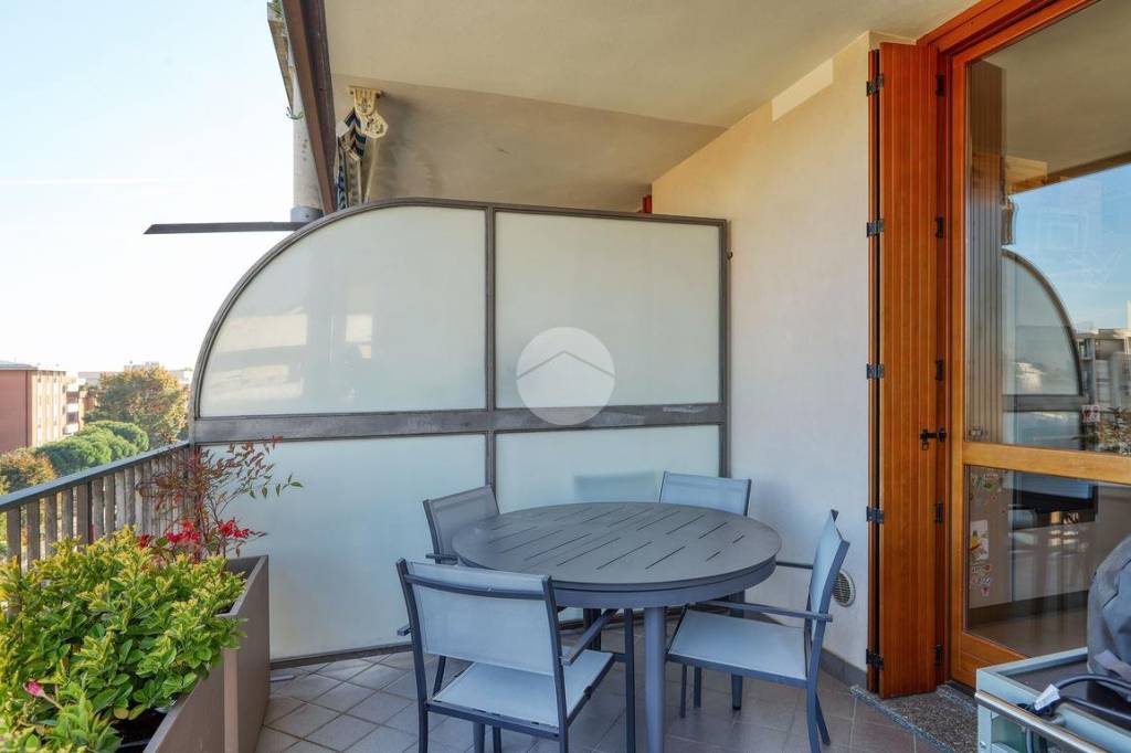 appartamento in vendita a Gallarate in zona Ronchi