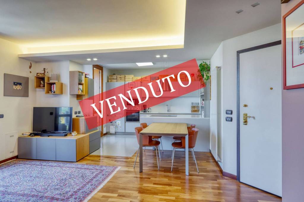 appartamento in vendita a Gallarate in zona Ronchi