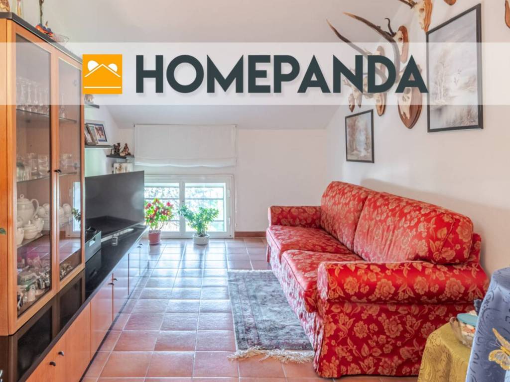 appartamento in vendita a Gallarate in zona Crenna