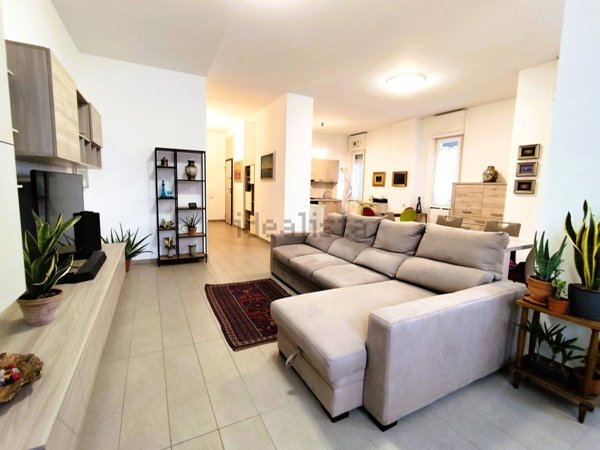 appartamento in vendita a Gallarate in zona Crenna