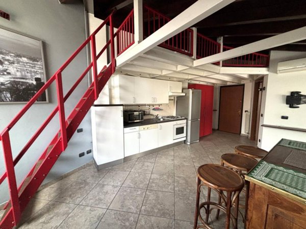 appartamento in vendita a Gallarate in zona Cascinetta