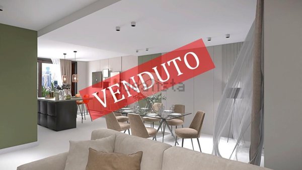 appartamento in vendita a Gallarate in zona Sciarè