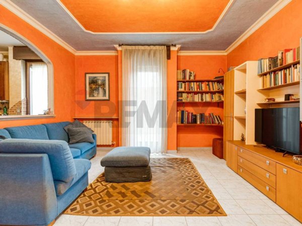 appartamento in vendita a Gallarate in zona Ronchi