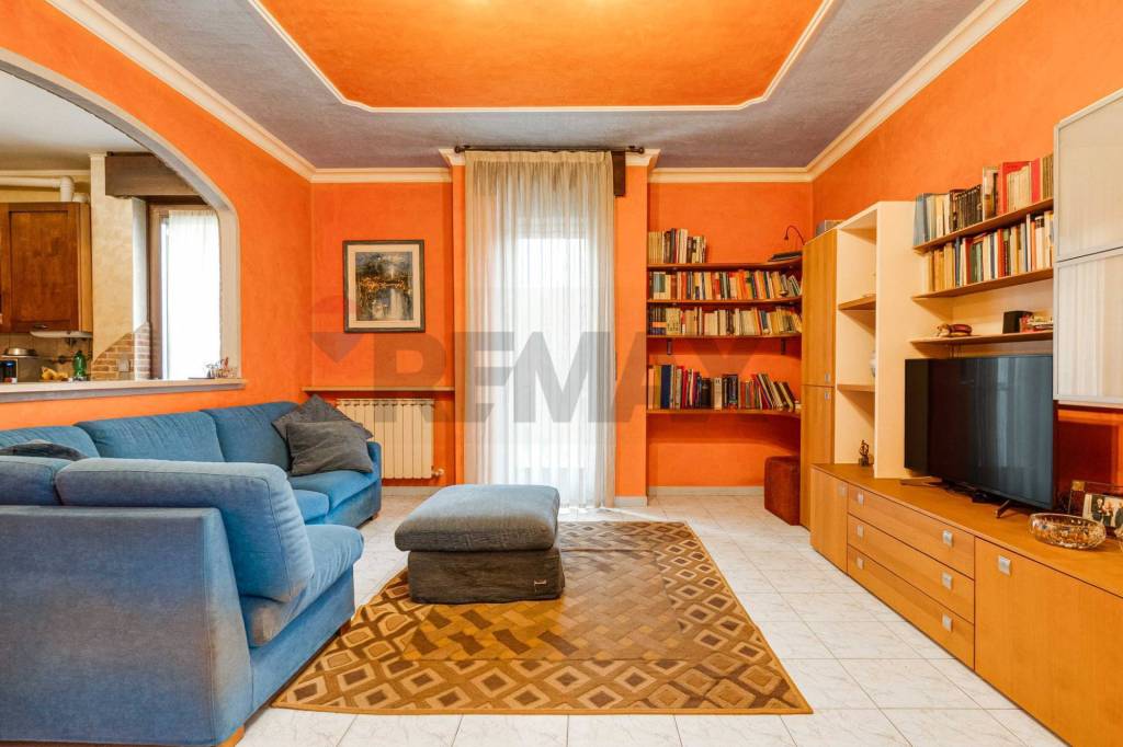 appartamento in vendita a Gallarate in zona Ronchi