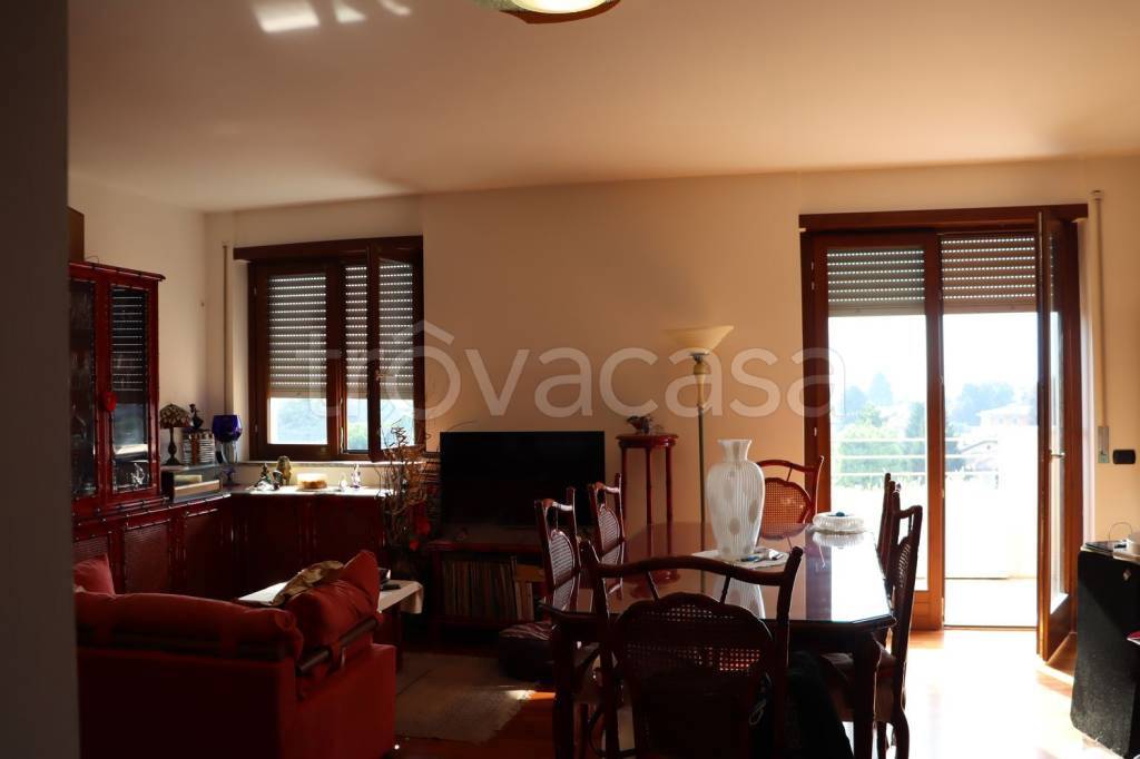 appartamento in vendita a Gallarate in zona Ronchi