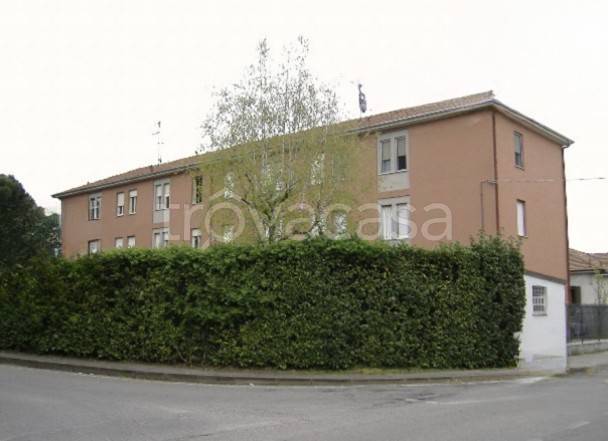 appartamento in vendita a Gallarate in zona Sciarè