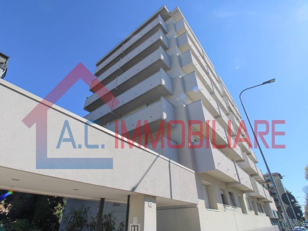 appartamento in vendita a Gallarate