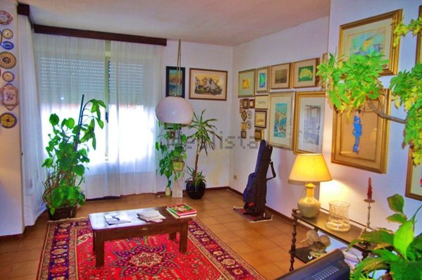 appartamento in vendita a Gallarate in zona Arnate