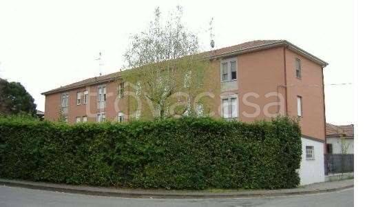 appartamento in vendita a Gallarate in zona Sciarè