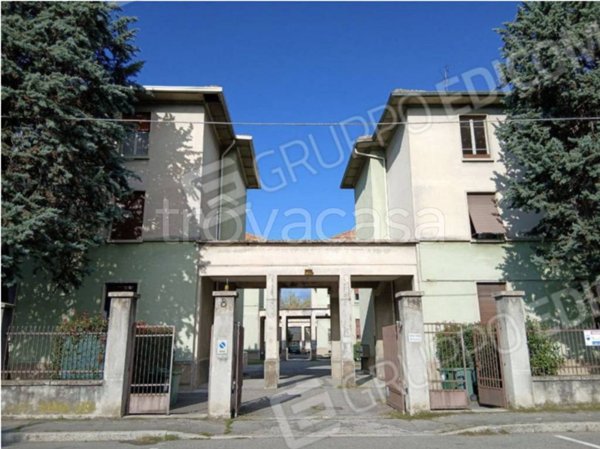 appartamento in vendita a Gallarate in zona Madonna in Campagna