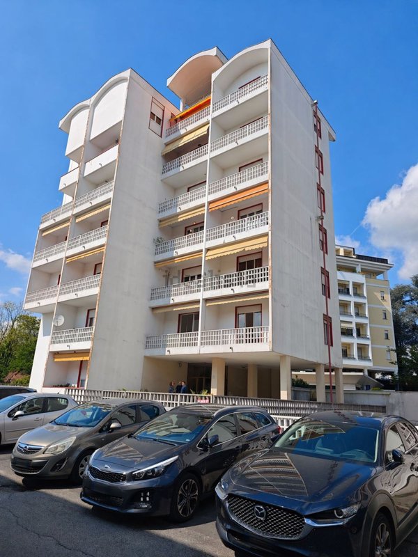 appartamento in vendita a Gallarate