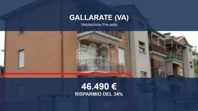 appartamento in vendita a Gallarate in zona Sciarè