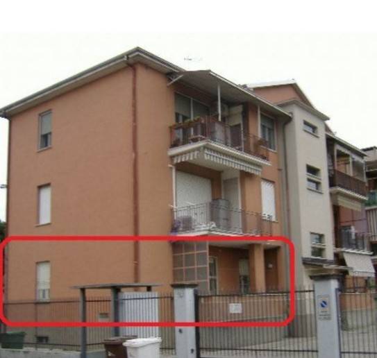 appartamento in vendita a Gallarate in zona Sciarè