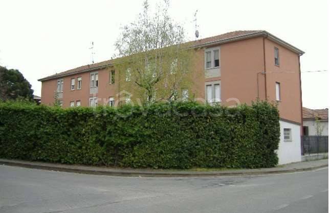 appartamento in vendita a Gallarate in zona Sciarè