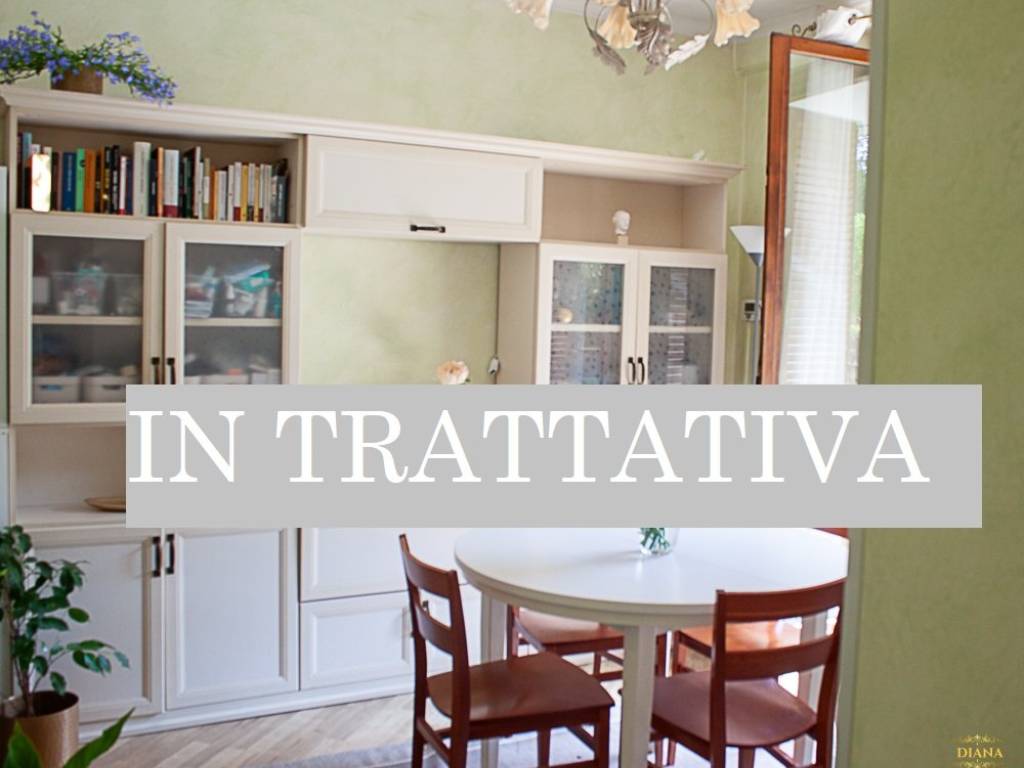 appartamento in vendita a Gallarate in zona Arnate