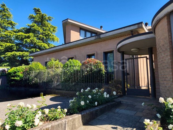 casa indipendente in vendita a Gallarate in zona Ronchi