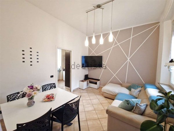 appartamento in vendita a Gallarate in zona Crenna