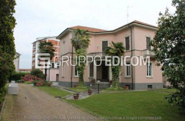 casa indipendente in vendita a Gallarate