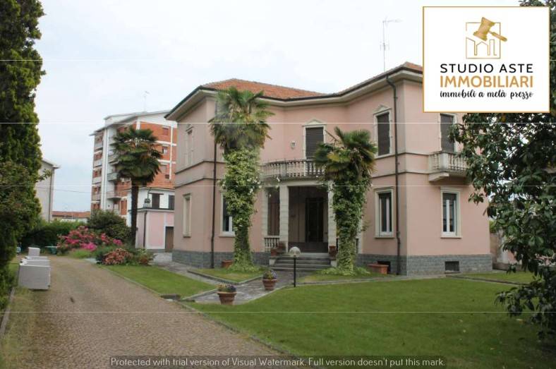 casa indipendente in vendita a Gallarate