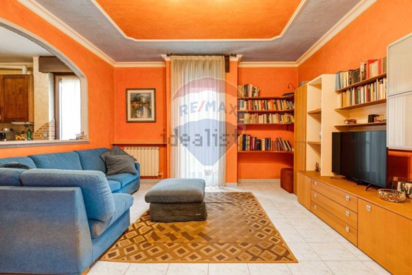 appartamento in vendita a Gallarate in zona Ronchi