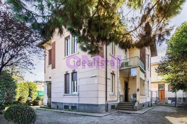 casa indipendente in vendita a Gallarate in zona Ronchi