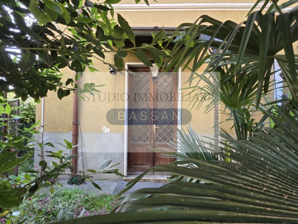 casa semindipendente in vendita a Gallarate