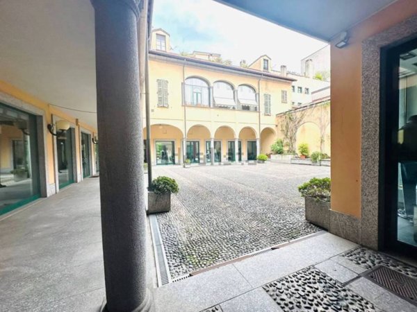 ufficio in vendita a Gallarate