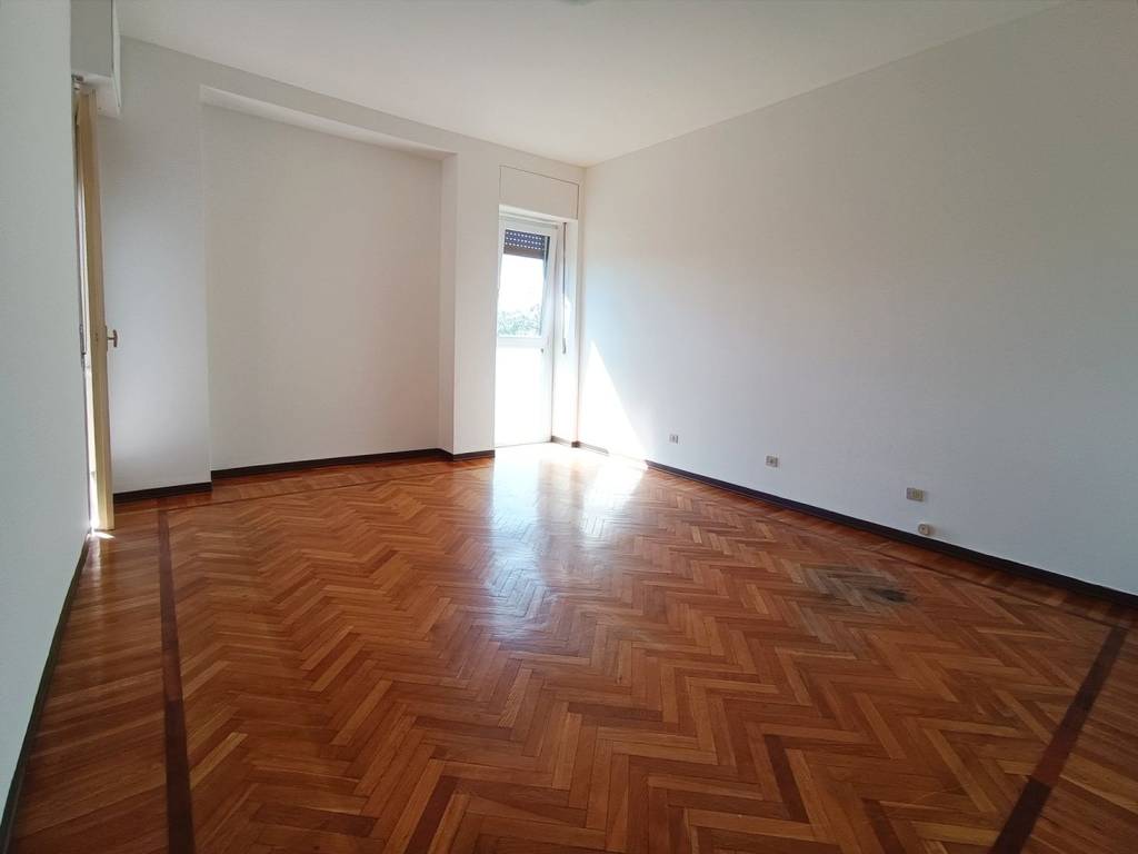 appartamento in vendita a Gallarate in zona Arnate