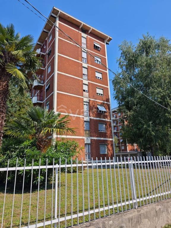 appartamento in vendita a Gallarate in zona Ronchi