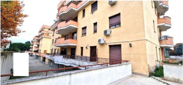 appartamento in vendita a Gallarate in zona Madonna in Campagna