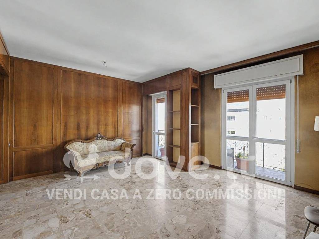 appartamento in vendita a Gallarate in zona Arnate
