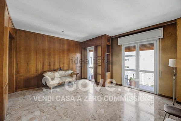 appartamento in vendita a Gallarate in zona Arnate
