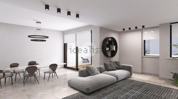 appartamento in vendita a Gallarate in zona Sciarè