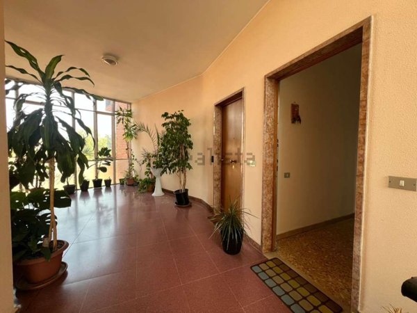 appartamento in vendita a Gallarate in zona Arnate