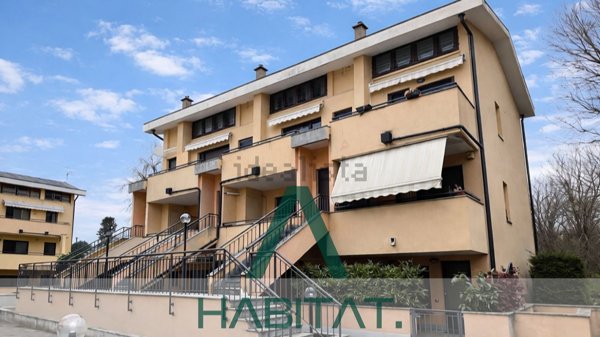 appartamento in vendita a Gallarate in zona Madonna in Campagna