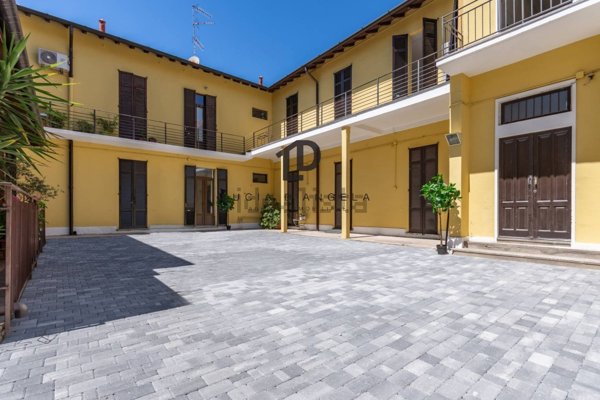 appartamento in vendita a Gallarate in zona Madonna in Campagna
