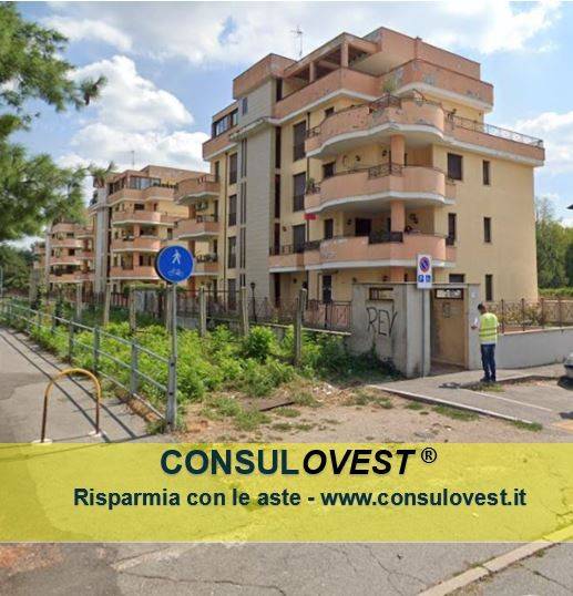 appartamento in vendita a Gallarate in zona Madonna in Campagna