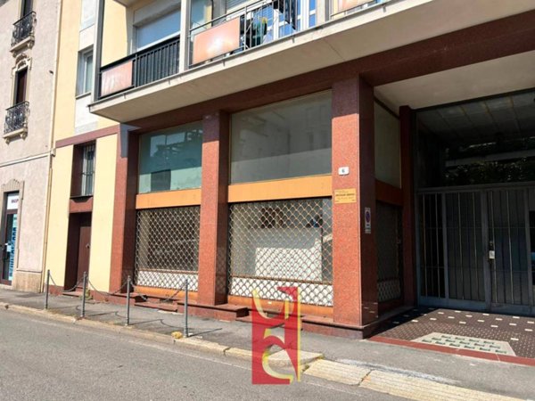 negozio in vendita a Gallarate