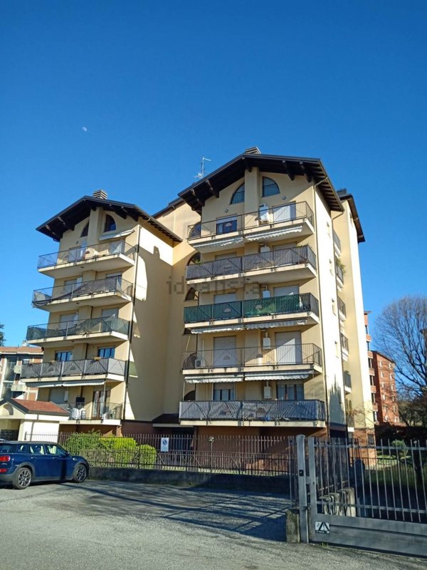 appartamento in vendita a Gallarate