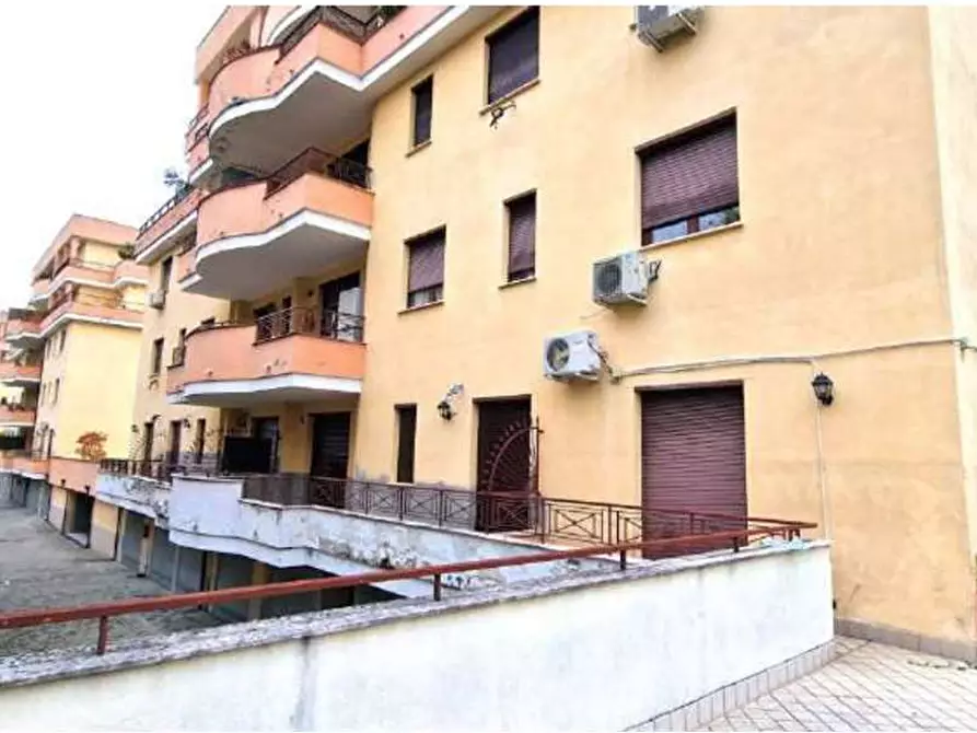 appartamento in vendita a Gallarate in zona Madonna in Campagna