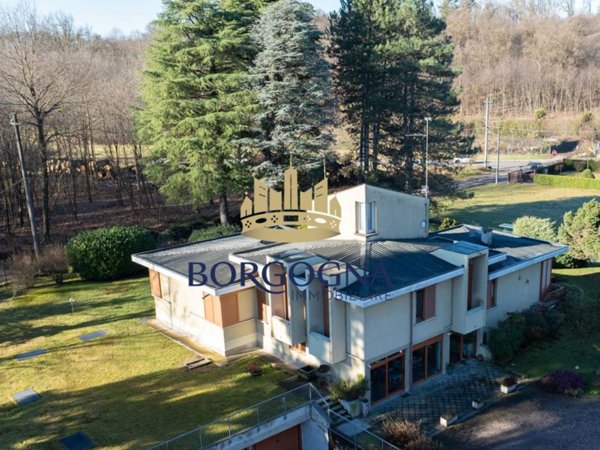 casa indipendente in vendita a Gallarate in zona Crenna