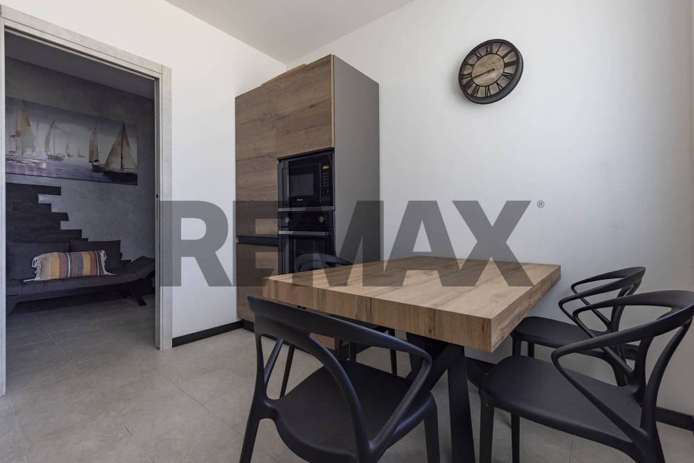 appartamento in vendita a Gallarate in zona Arnate