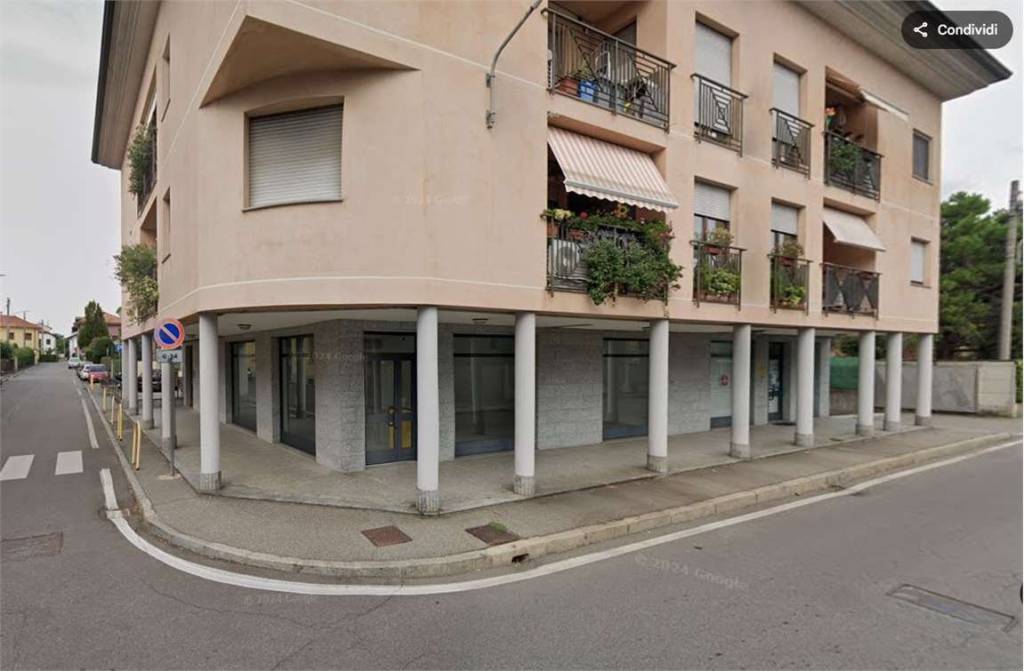 negozio in vendita a Gallarate