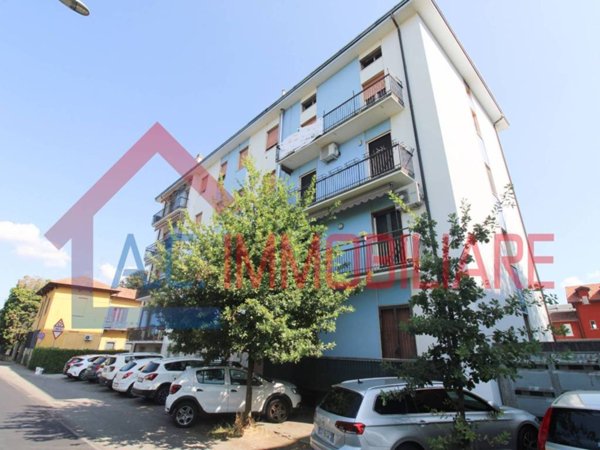 appartamento in vendita a Gallarate in zona Crenna