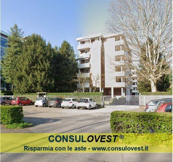 appartamento in vendita a Gallarate in zona Ronchi