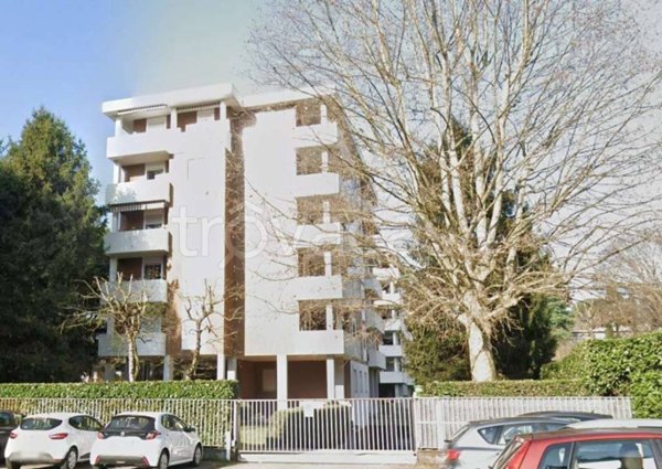 appartamento in vendita a Gallarate in zona Ronchi