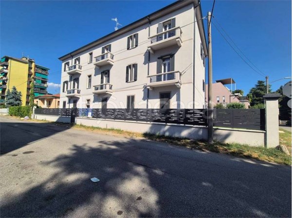 appartamento in vendita a Gallarate in zona Cascinetta